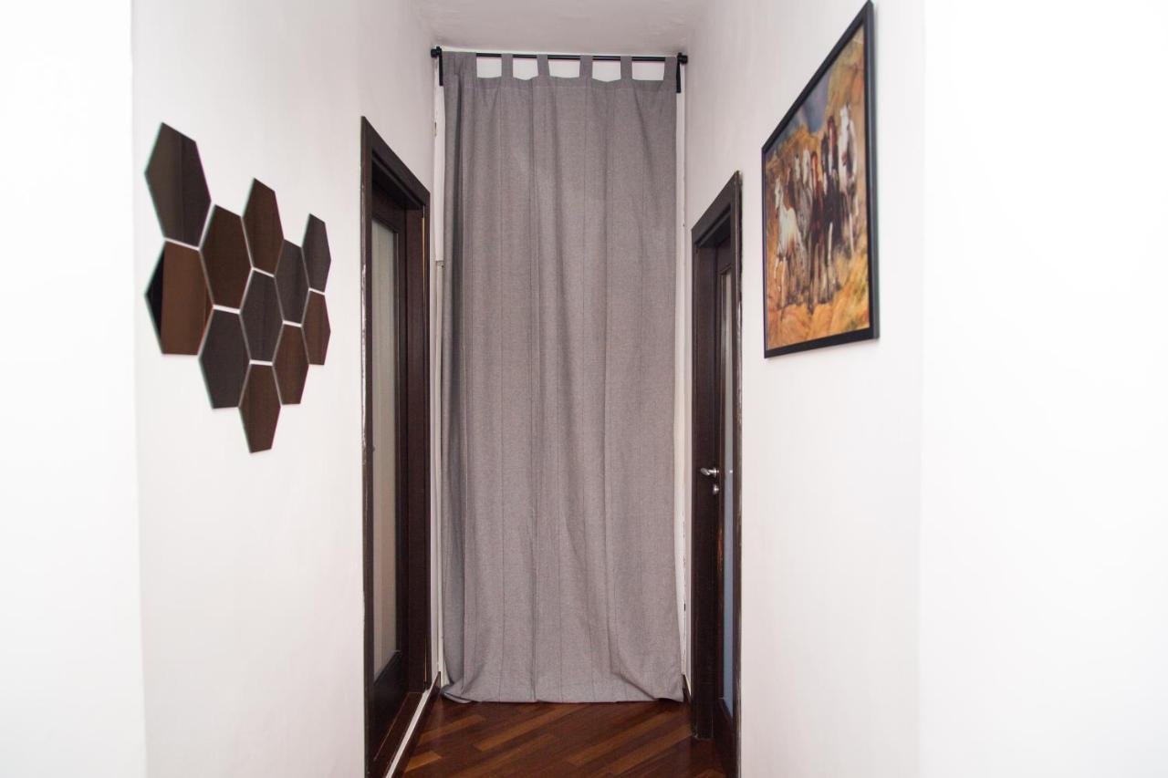 Cuore Di Spaccanapoli Apartment Luaran gambar