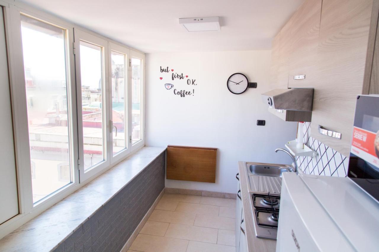 Cuore Di Spaccanapoli Apartment Luaran gambar