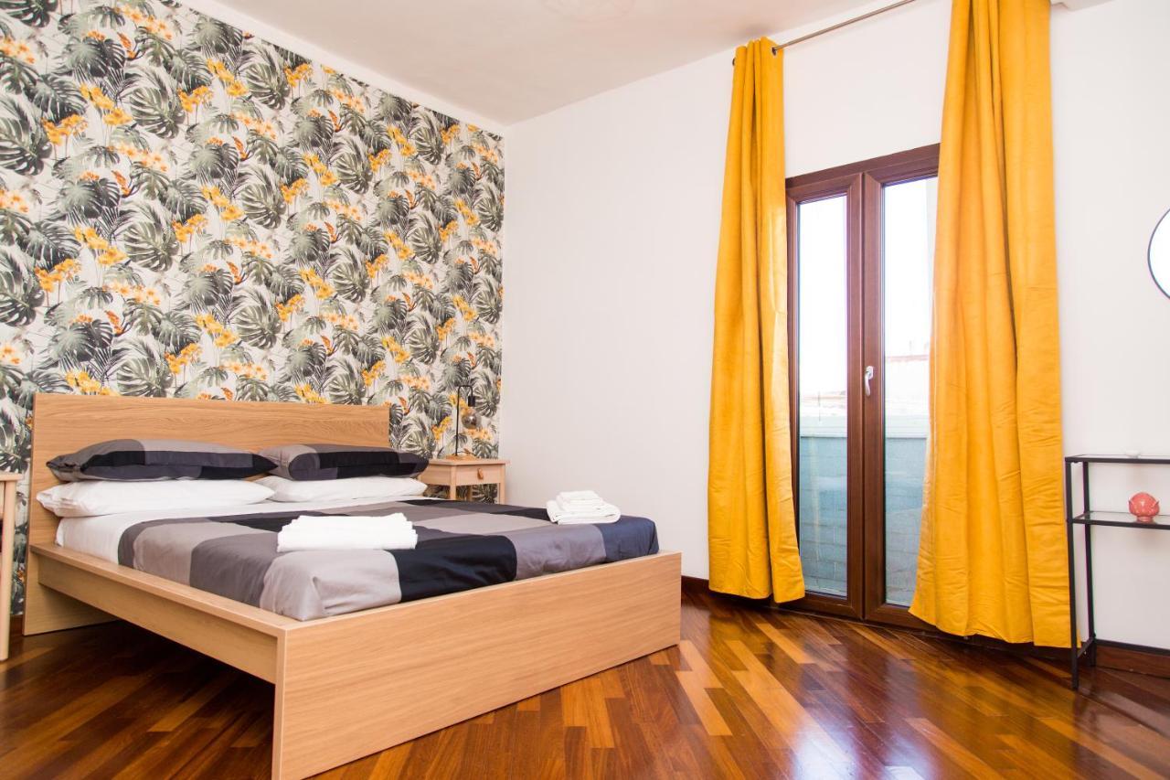 Cuore Di Spaccanapoli Apartment Luaran gambar